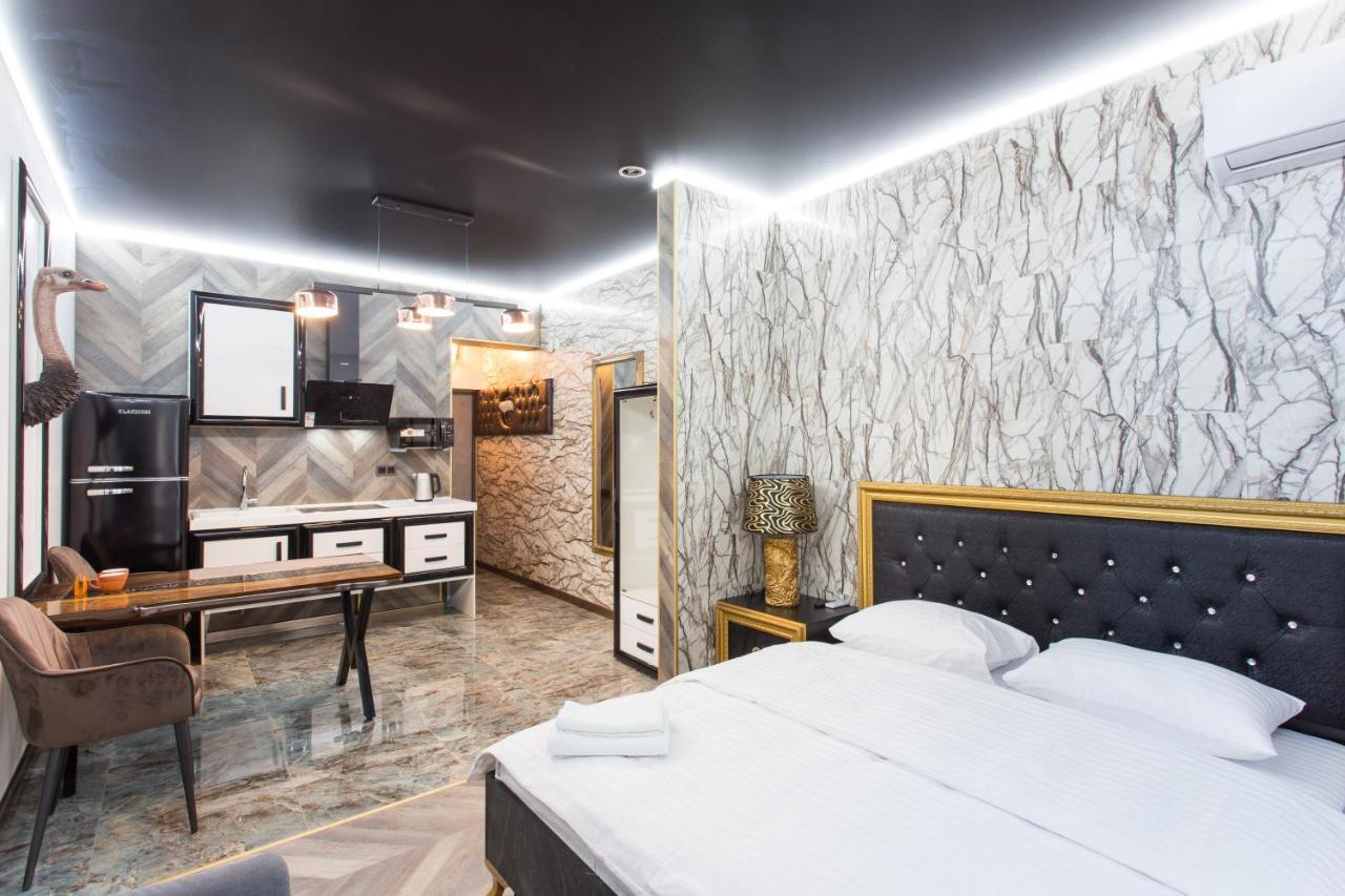 Sumska Apartment Lux คาร์คิฟ ภายนอก รูปภาพ