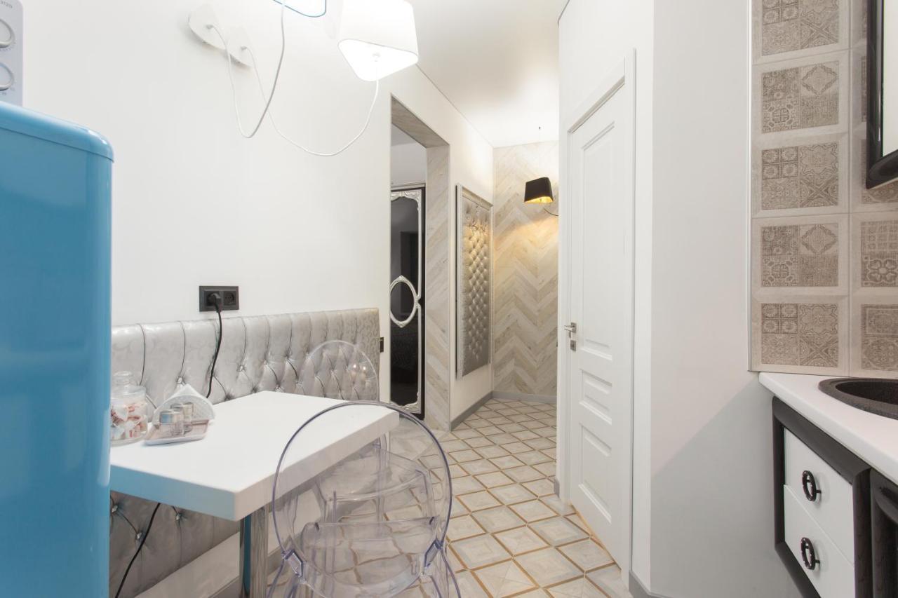 Sumska Apartment Lux คาร์คิฟ ภายนอก รูปภาพ