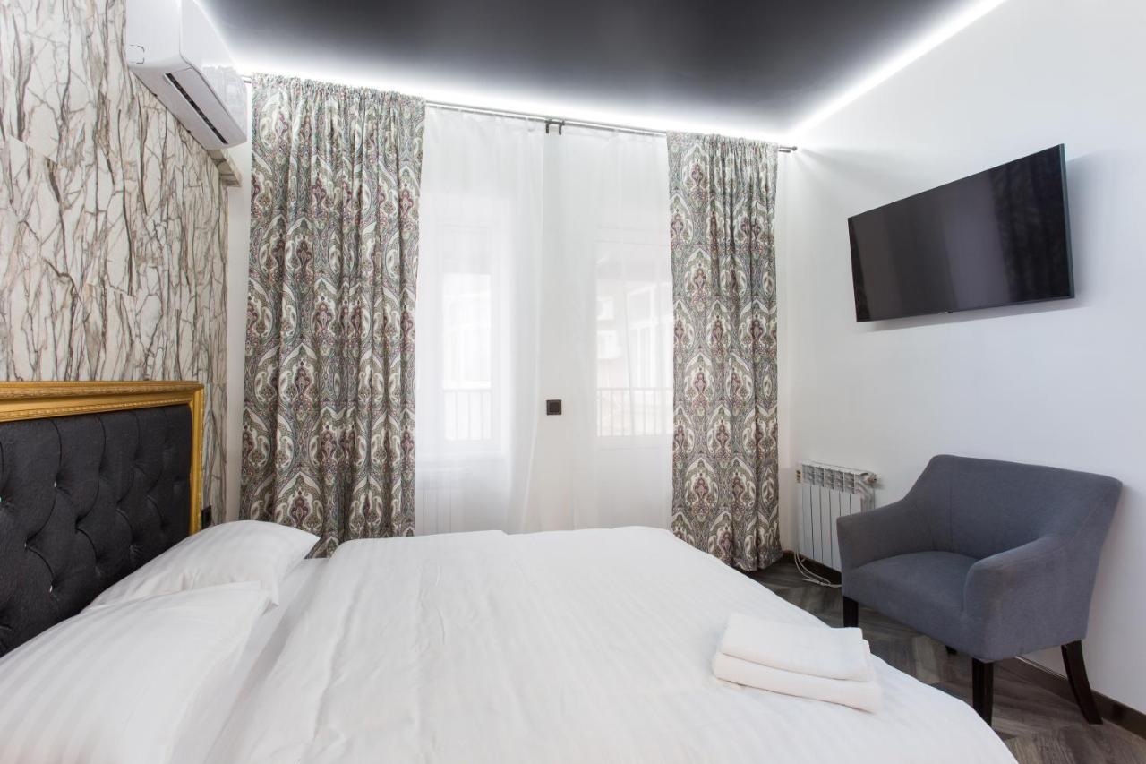 Sumska Apartment Lux คาร์คิฟ ภายนอก รูปภาพ