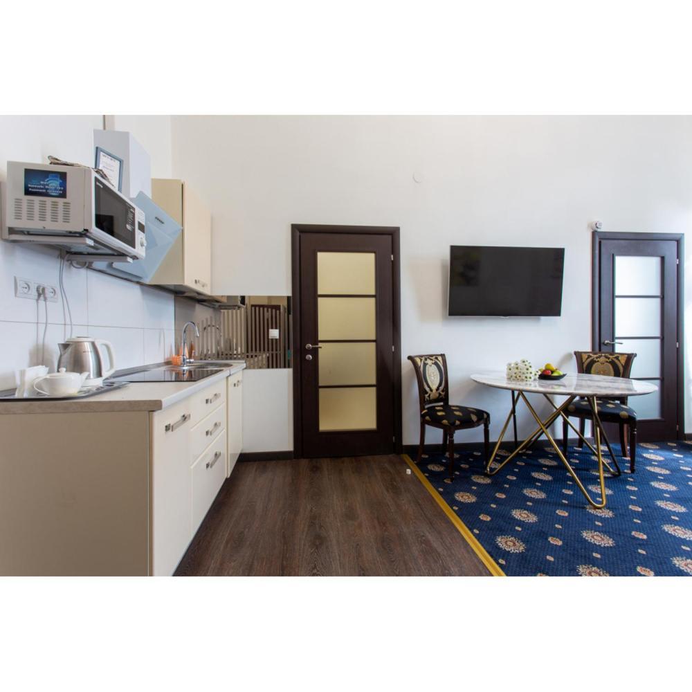Sumska Apartment Lux คาร์คิฟ ภายนอก รูปภาพ