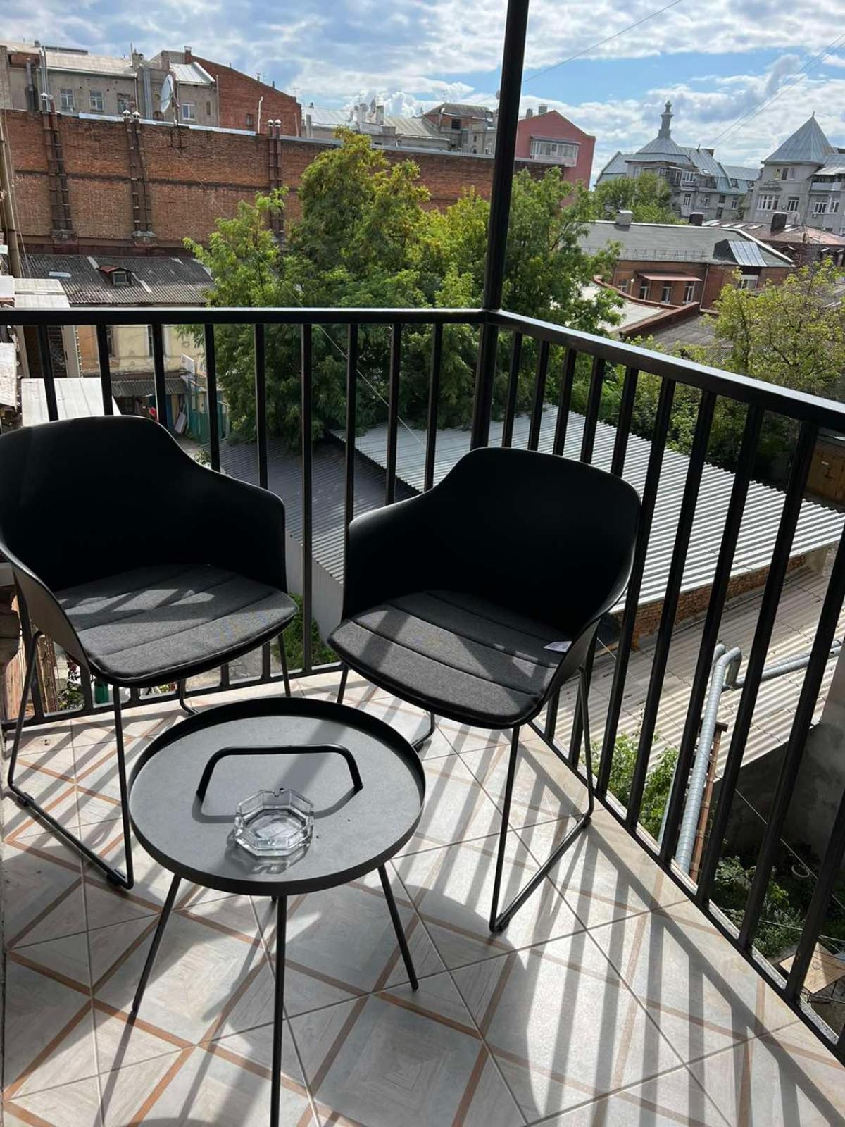 Sumska Apartment Lux คาร์คิฟ ภายนอก รูปภาพ